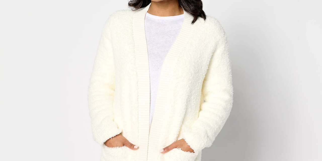 Barefoot Dreams Is On Major Sale Right Now for Black Friday—Shop Now Before It Sells Out
